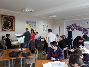 SUNT IARBĂ, MAI SIMPLU NU POT FI…