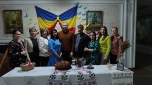 VĂ POFTIM FRUMOS LA HRAM!!!